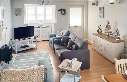 Walcott House | Casa Del Mar
