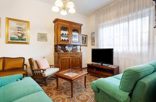 Torre del Lago Puccini House | Casa delle Ortensie