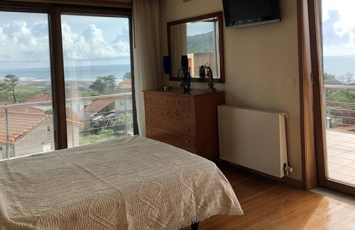Carreco House | Casa Do Montedor - Sea and Mountain