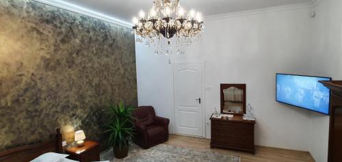 Campulung Moldovenesc House | Casa Domnească Rarau