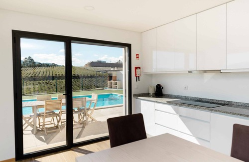 Britelo House | Casa dos Mirtilos Draper T6