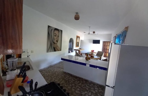 Puerto Angel Apartment | Casa El Delfin, 2nd Floor-Apt. 1 - Estacahuite