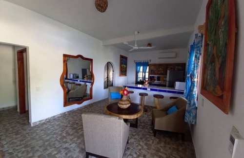 Puerto Angel Apartment | Casa El Delfin, 2nd Floor-Apt. 2 - Estacahuite