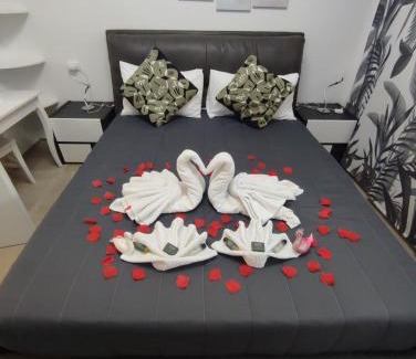 Rozzano Apartment | Casa ElaBon - Rozzano Vicino Humanitas, IEO, Forum Assago, Duomo