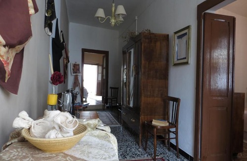 Baratili San Pietro Apartment | Casa Elvira