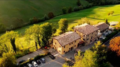 Broletto Bed & Breakfast | Casa Emilia B&B with cocktail bar