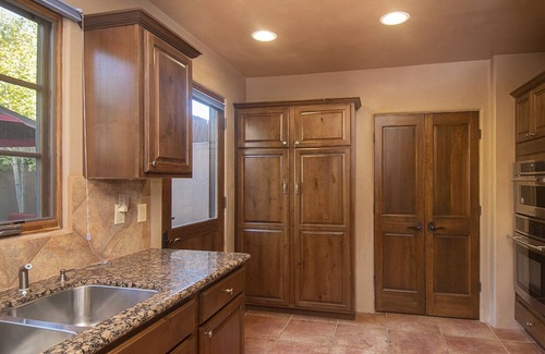 Downtown Santa Fe Condo | Casa Esperanza | Elegant 2BR Walk to Santa Fe Plaza