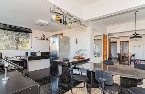 Ouro Preto House | Casa espetacular com Churrasq em Pampulha/MG