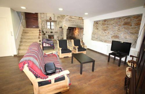 Malpica de Bergantinos House | Casa Estrella de Garda