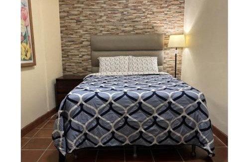 Antigua Guatemala House | Casa Familiar Los Gringas