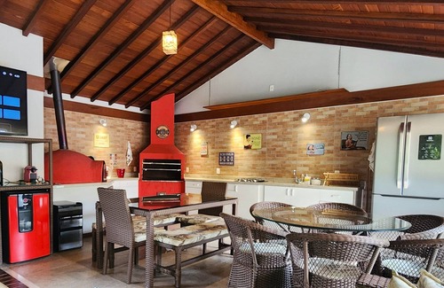 Itaipava House | Casa Feliz: service, heated hydro, swimming pool