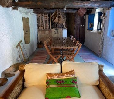 Cabezuela House | Casa Fulanita