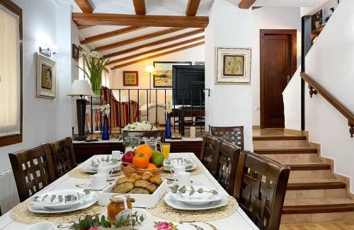 Biar House | CASA GALA BIAR. TRANQUILIDAD, ENCANTO Y AIRE PURO.