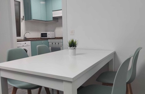 Oviedo City Centre Apartment | CASA GASCONA BY DELABRA APARTMENTS, FREE PARKING