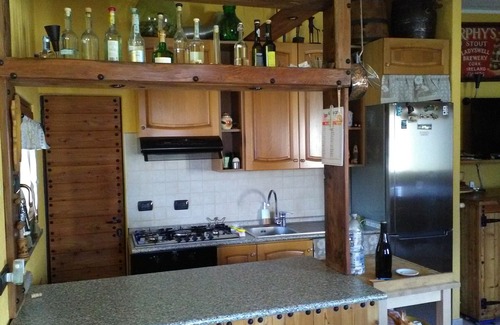 Villair-Amerique House | CASA GIO 'holiday home with private garden, barbecue for fantastic barbecues