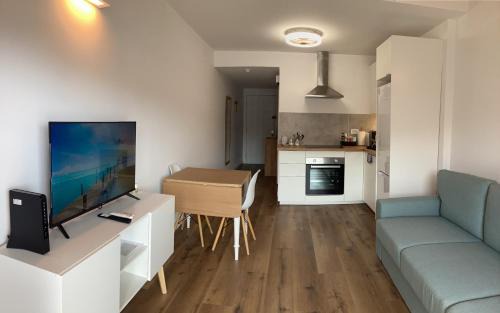 Los Cristianos Apartment | Casa Giorì Los Cristianos Castle Harbour