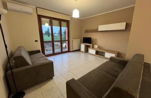 Bertonico Apartment | Casa Girasole