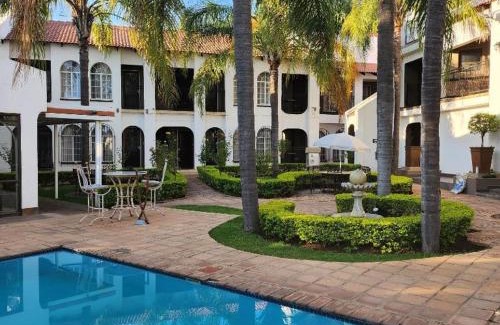 Brits Bed & Breakfast | Casa Grande Guest Lodge