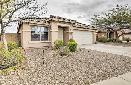 Casa Grande House | Casa Grande Home Near Golf, Dining and Shops!