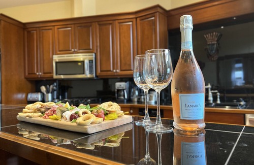 Okanagan-Similkameen House | Casa Grande Inn