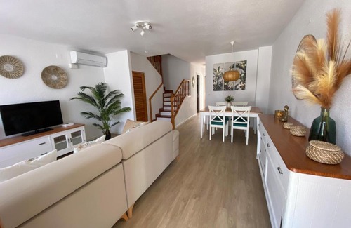 Benicassim Apartment | Casa Ibicenca en Benicasim a 3 minutos de la playa