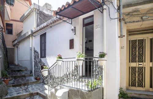 Itala Apartment | Casa in montagna vicino al mare