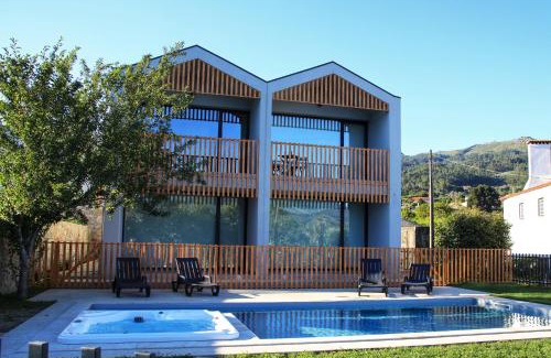 Refoios do Lima House | Casa João Eusébio 2