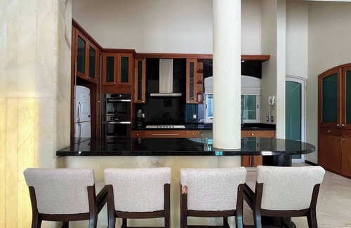 Zona Expo House | Casa las Hadas