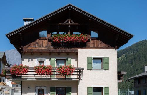 Cepina Apartment | Casa Le Rondini
