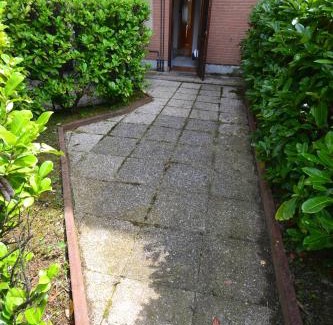 Mozzate Apartment | Casa Leali - Con Giardino Privato e Barbecue