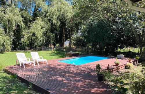 Los Acantilados House | Casa Leo - Casa con pileta en zona Acantilados - Hola Sur