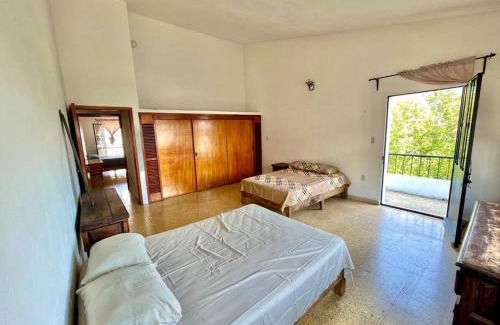 Taxco House | Casa Linda Vista cómoda y acogedora con cochera a 10 min zócalo