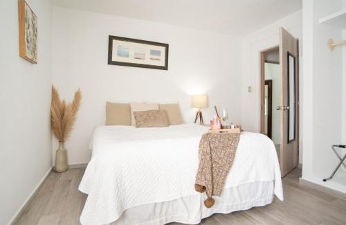 Puntas Apartment | Casa Loba Suite 1 with an outdoor tub