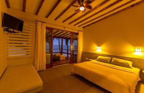 Las Pocitas House | Casa Luz De Luna-MANCORA