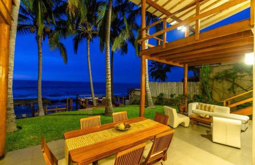 Las Pocitas House | Casa Luz De Luna-MANCORA