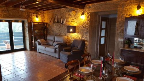 Outes House | Casa Madrilejo