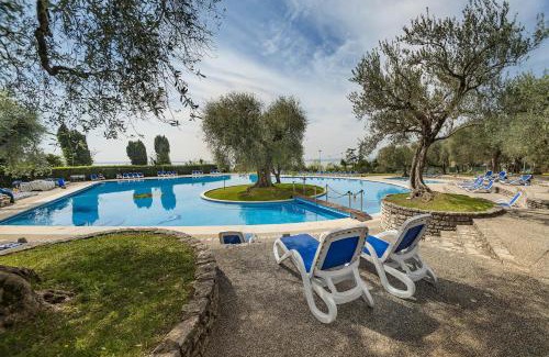 Corno Apartment | Casa Manuela - Euroresidence Garda vicino al Lago