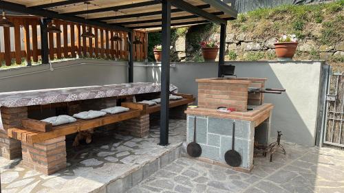 San Romano in Garfagnana House | Casa Margherita Celide