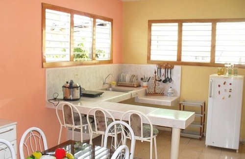 Cienfuegos House | Casa Maricela - Prado Center