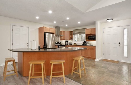 Lambton Shores House | Casa Mariposa Grand Bend