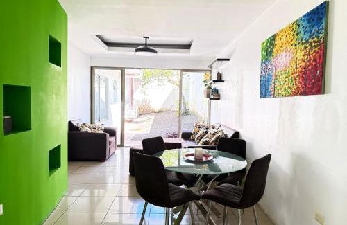 Cacique House | Casa Matiza, 7 min SJO airport, free parking, AC