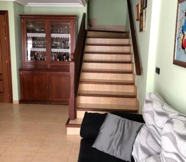 Mansilla de las Mulas House | Casa Mino