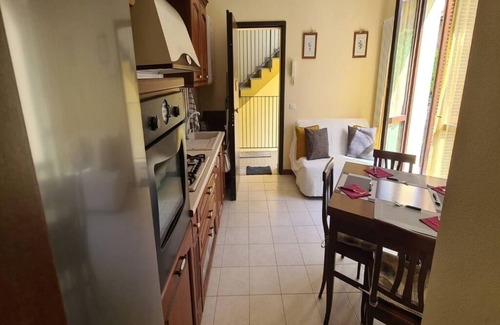 Magreglio Apartment | Casa Mirella - Bellagio area apartment