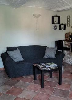 Villafranca dʼAsti House | Casa Mondorosso