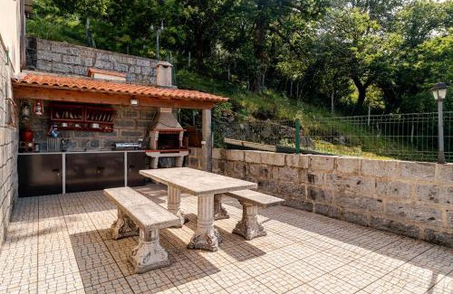 Ponte da Barca House | Casa Mourelo Alojamento Local