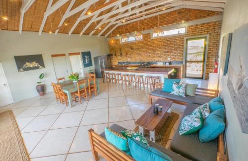 Tofo House | Casa Naroo