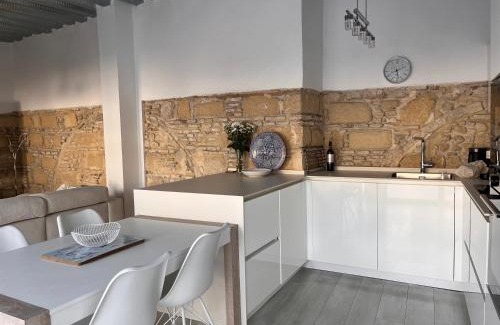 Jerez de la Frontera Old Town Apartment | Casa Nuna Modern Loft with Private Garden Terrace