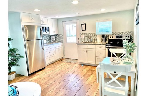 Southgate House | Casa Orange