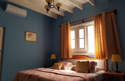 Holguin Bed & Breakfast | Casa Oscar