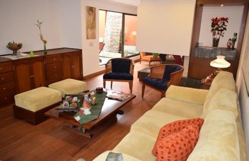 Suba House | Casa Pabón